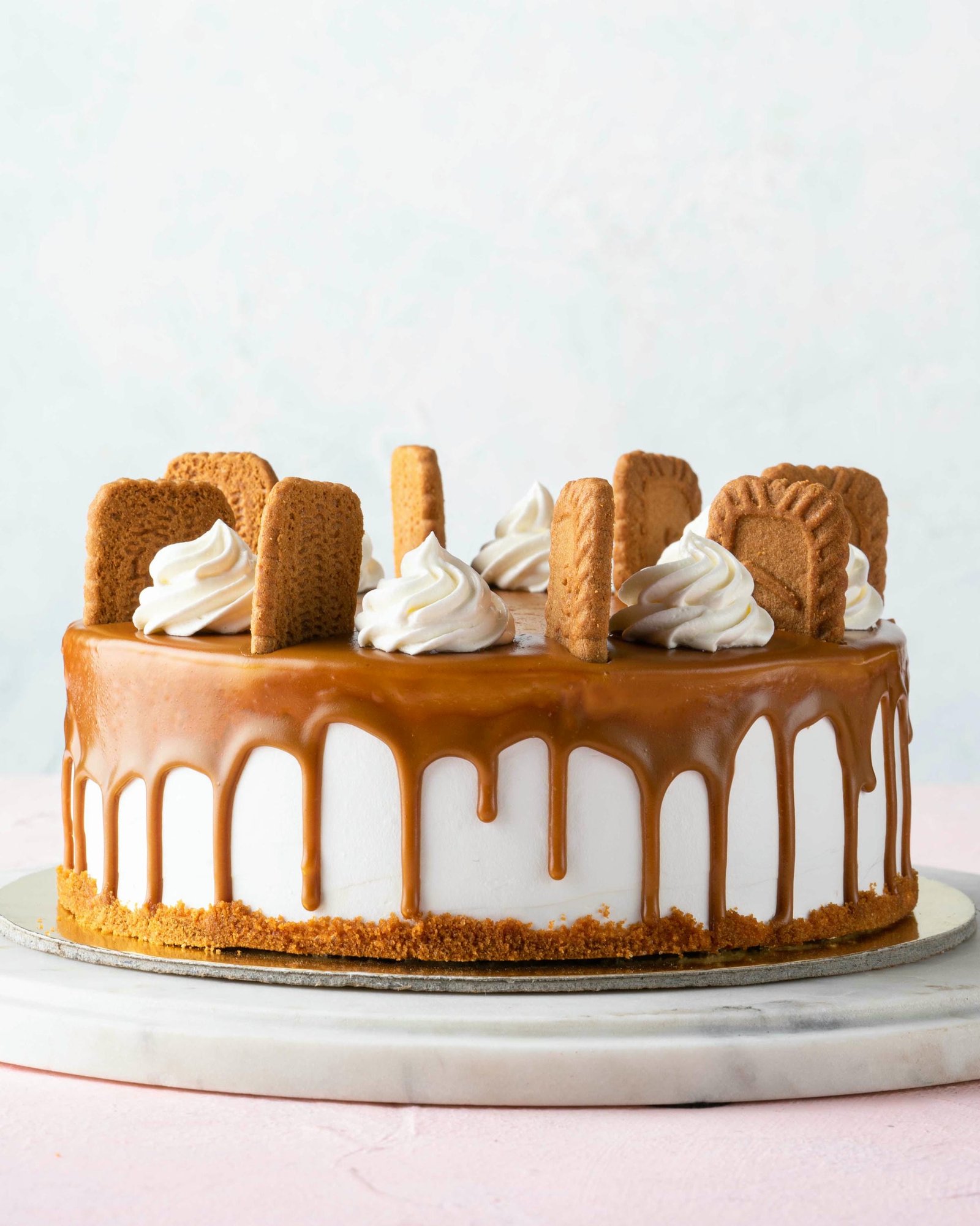 Biscoff drip cake 1kg